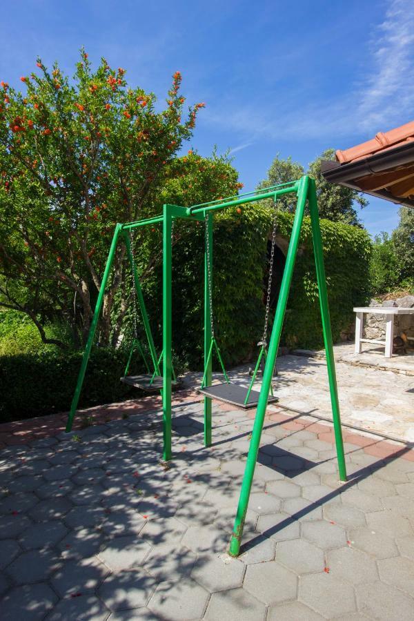 Apartmani Vesna Grebastica Bagian luar foto