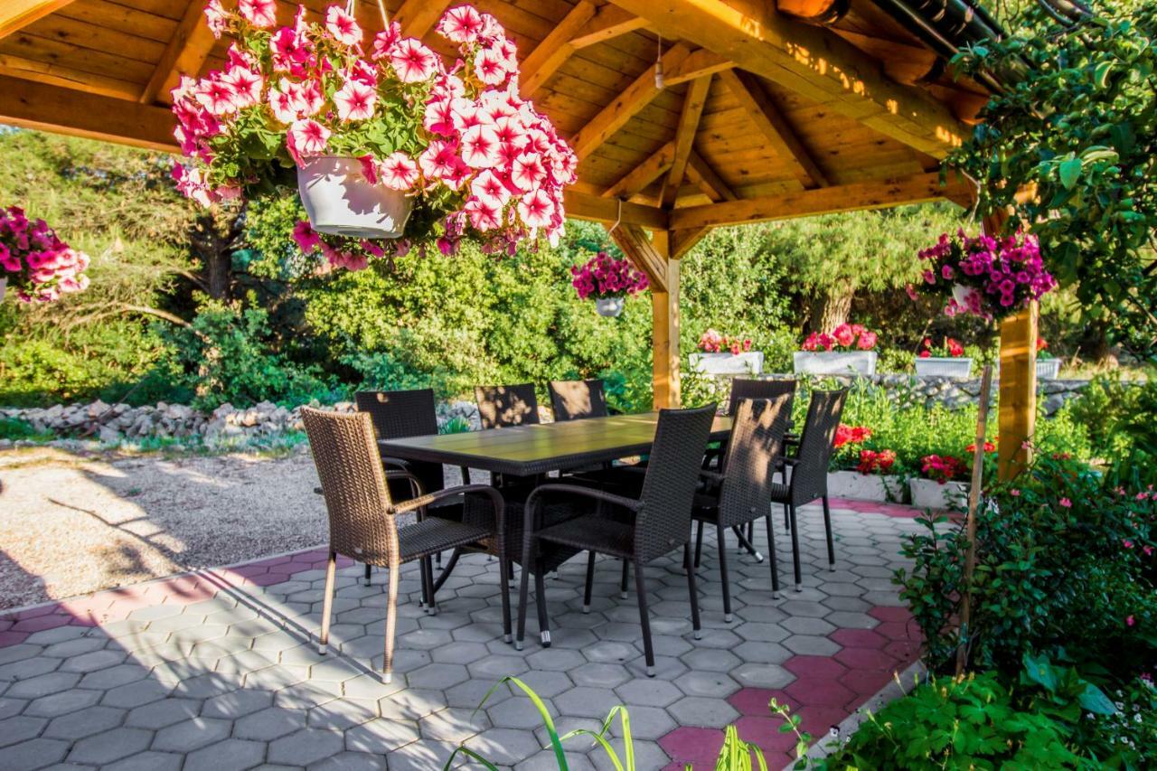 Apartmani Vesna Grebastica Bagian luar foto