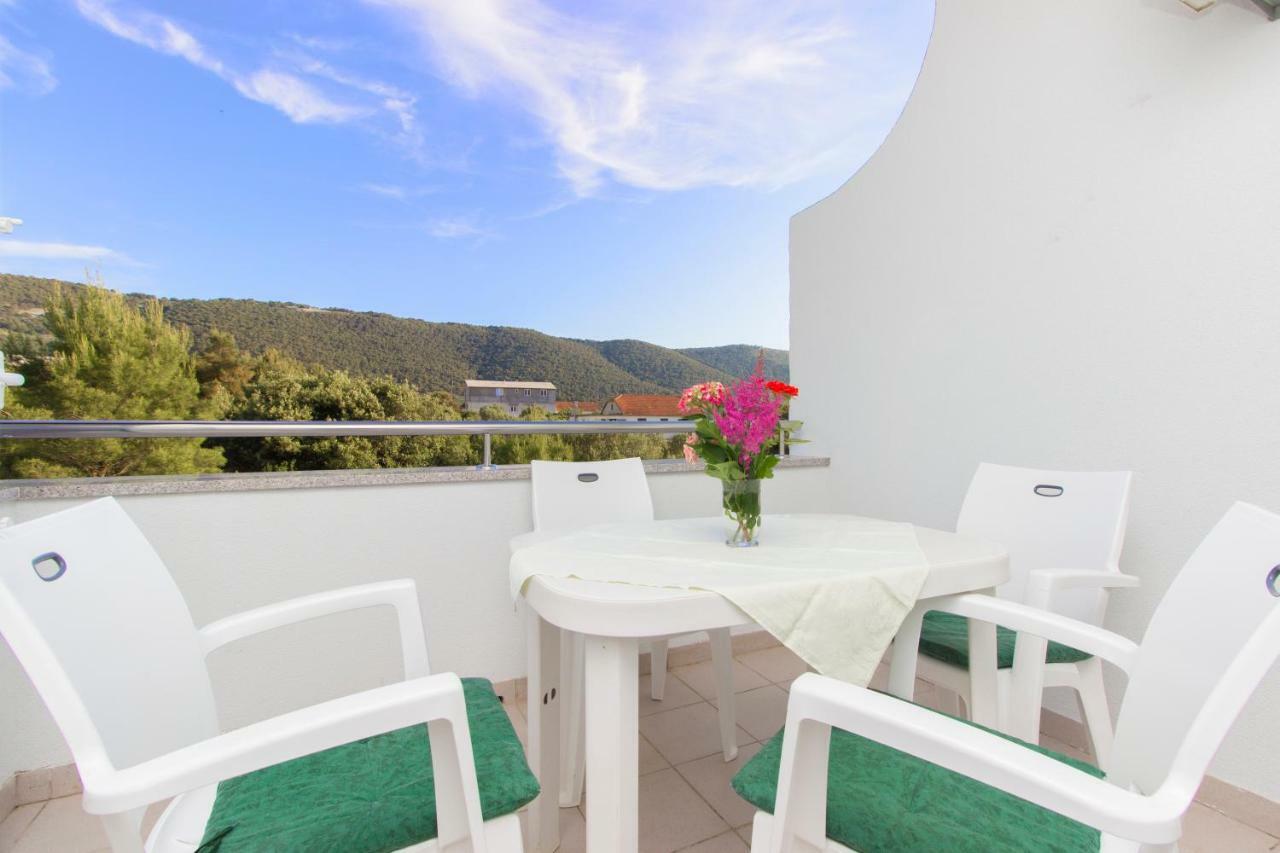 Apartmani Vesna Grebastica Bagian luar foto