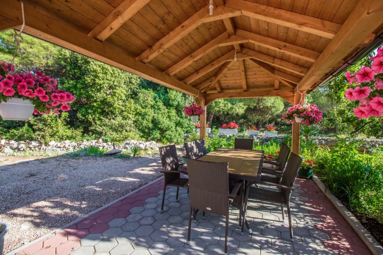 Apartmani Vesna Grebastica Bagian luar foto
