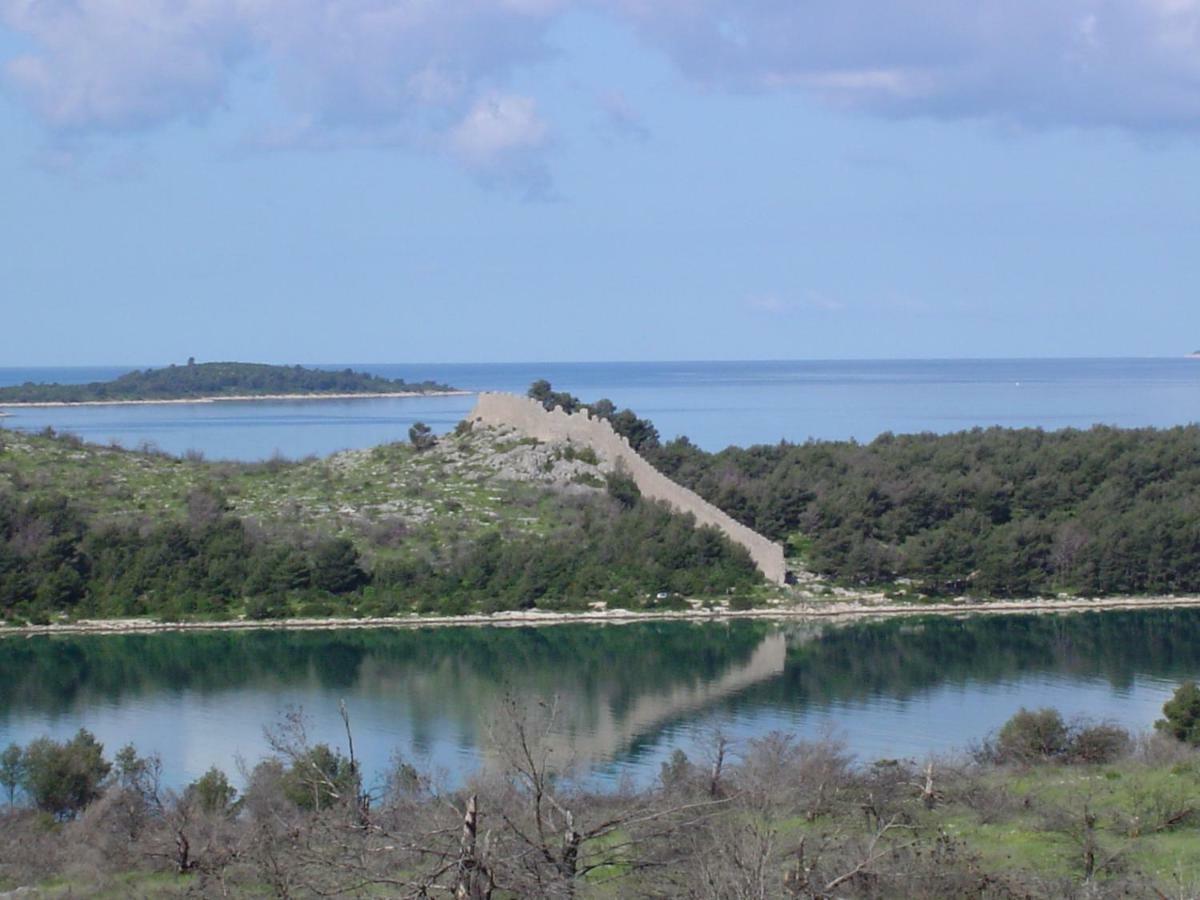 Apartmani Vesna Grebastica Bagian luar foto